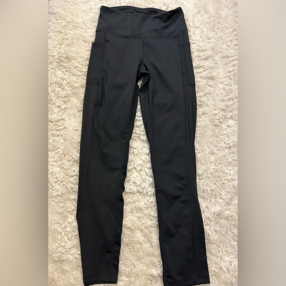 Black Balance collections leggings in small